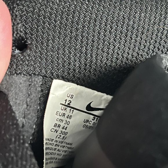 AF1 Air Force One Men's Size 12 Black Sneakers - Picture 3 of 4